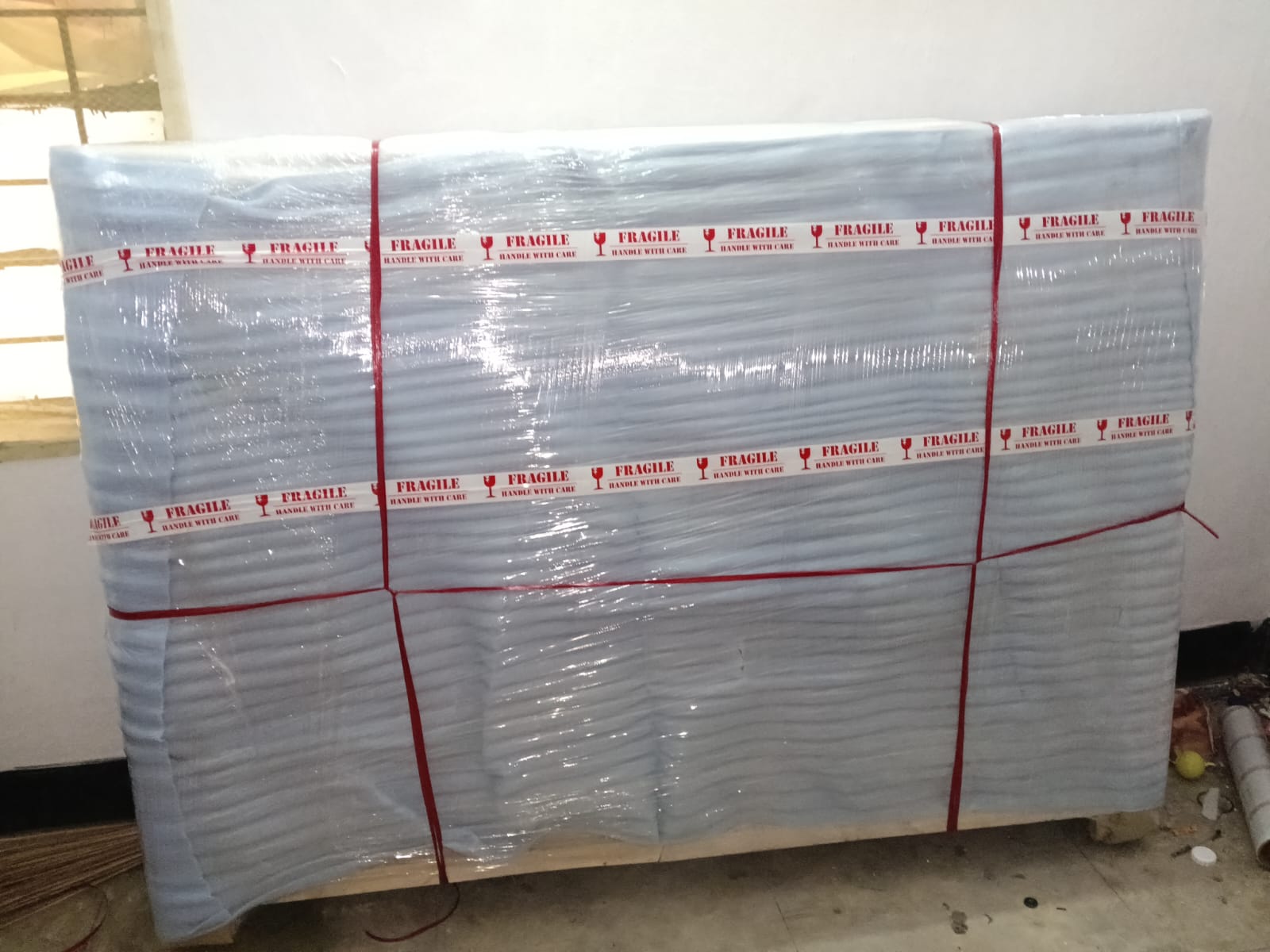 Moving project 38 - Packing services